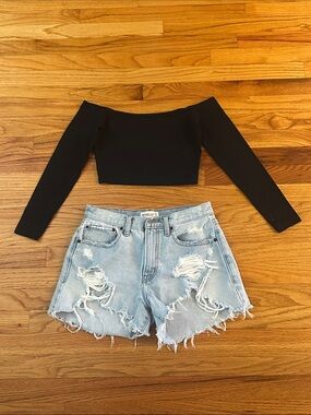 Abercrombie & Fitch Light Blue Distressed Jean Shorts Sz 4 with Bonus Crop Top M